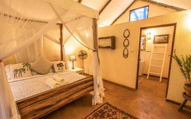 Ol Losowan House, Karen