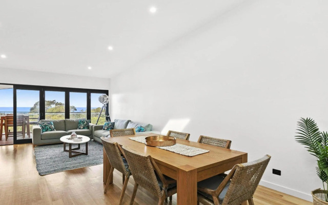 Point Break *New Listing 2019*