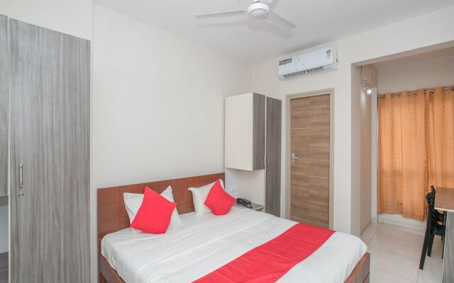 OYO 13523 Hotel Luxor The Budget Inn