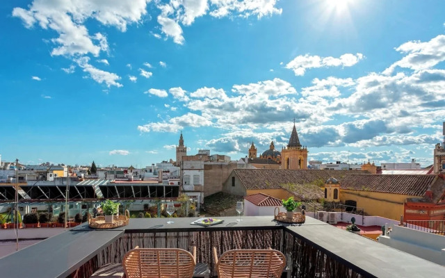 Sevillian House With Terrace. Augusto Plasencia