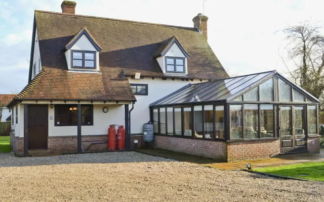Maytree Cottage