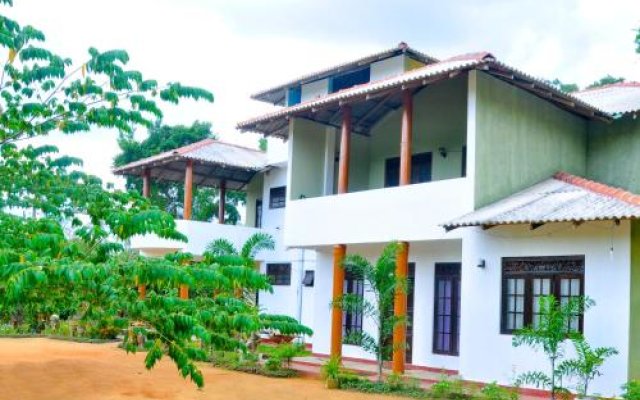Ariyapperuma Guest House