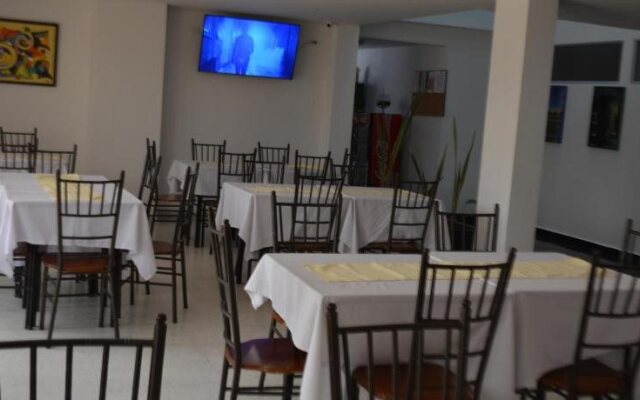 Hotel Esmeralda Plaza