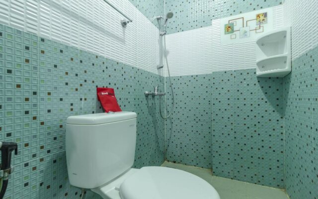 RedDoorz Plus @ Cipete Damai
