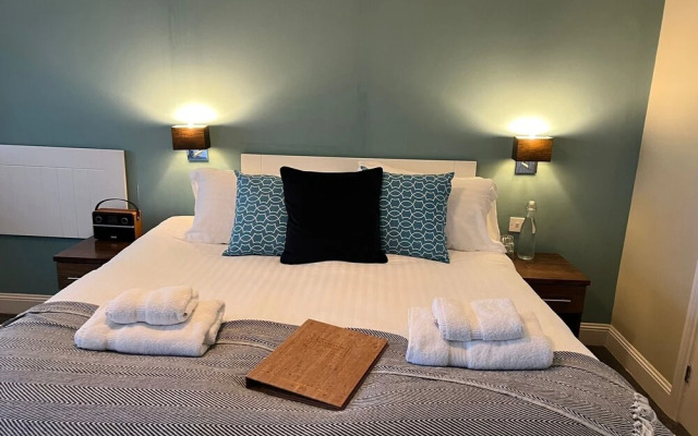 Harper's Steakhouse with Rooms, Southampton Swanwick Marina