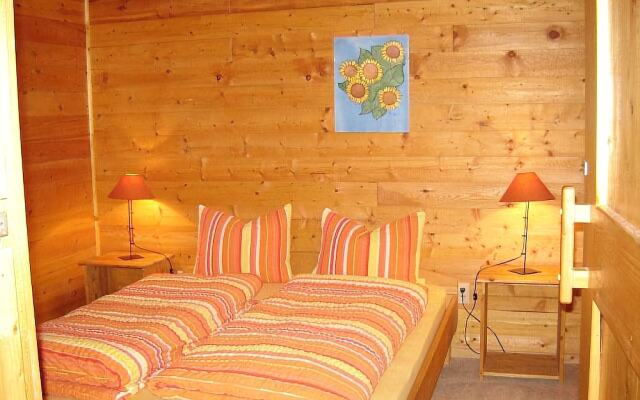 Blaeberry Mountain Lodge