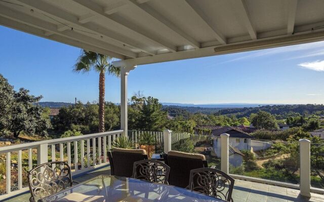 Ocean Vista Retreat