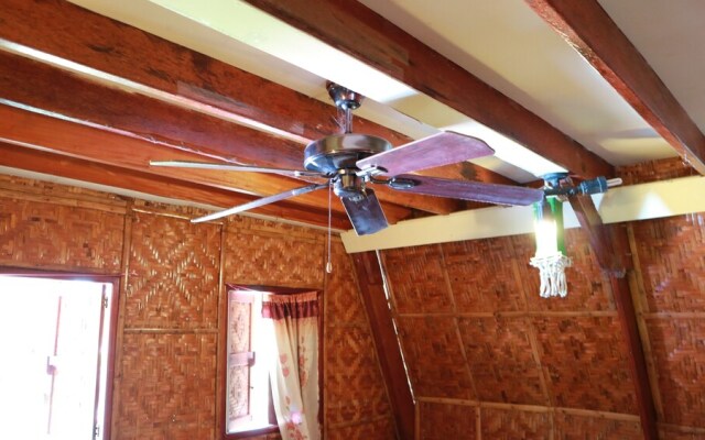 Henry's Hostel