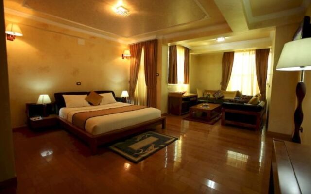 Ark Hotel