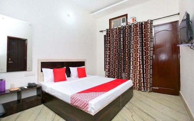 Oyo 24666 Samar Residency