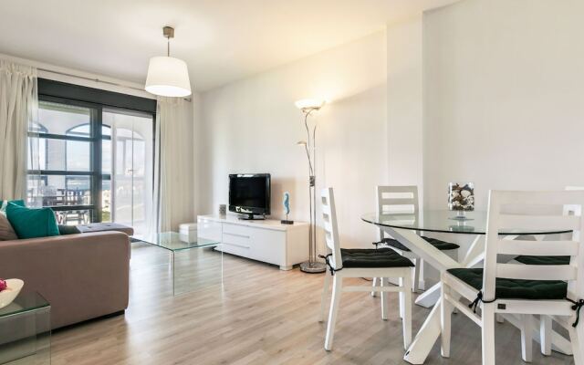 Pleasant Holiday Home in Estepona With Swimming Pool