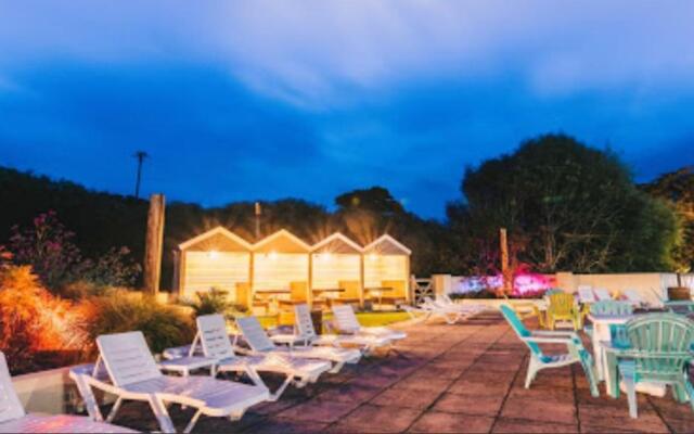 Hakuna Matata Holiday Homes - Accessible Caravan