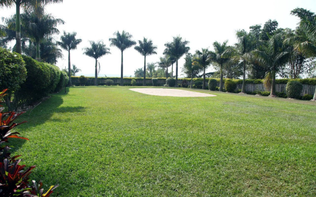 Airport View Hotel