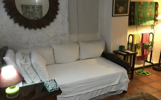 Barbados Chi Guest House