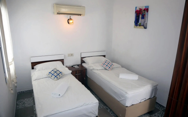 Halikarnas Pansiyon