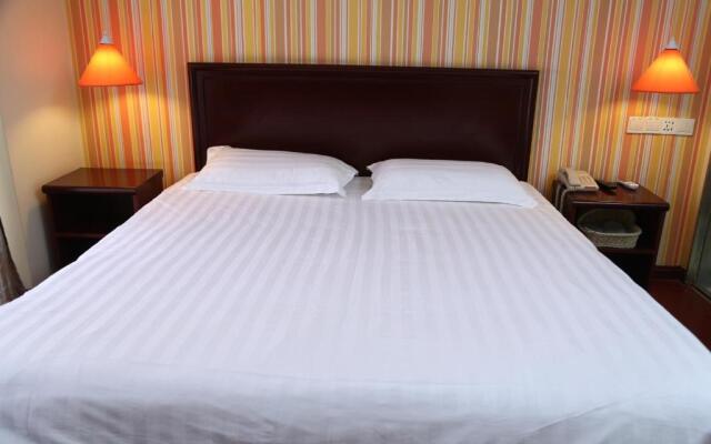 Pai Hotel (Jinan Shandong International Convention and Exhibition Center Dikou Road Branch)