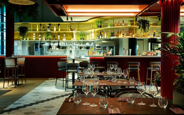 Moxy Paris Val D’Europe