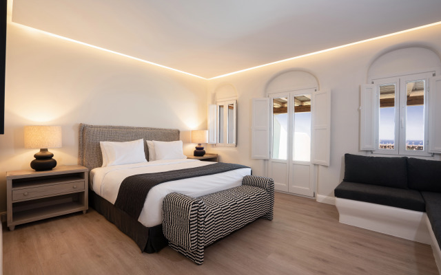 Nero Luxury Suites