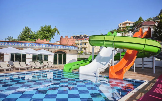 Noxinn Club Hotel