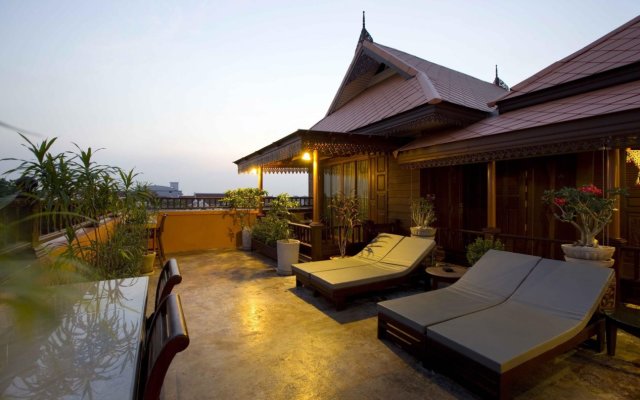 Lamphu Tree House Boutique Hotel