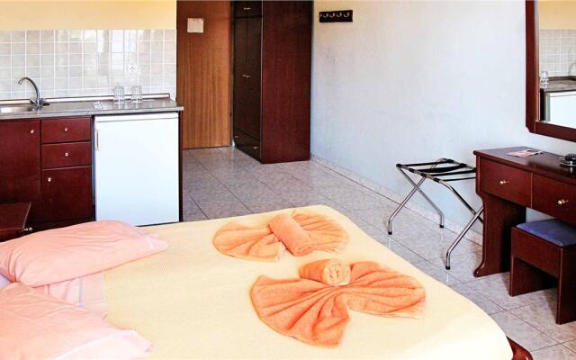 Acrotel Lily Ann Village