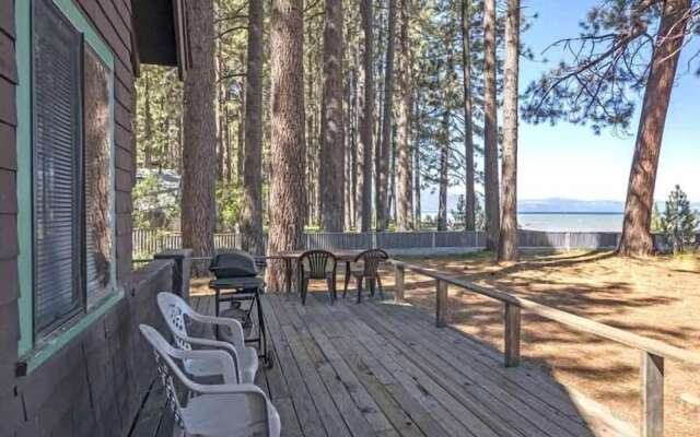 3195 Pasadena Avenue 6 Bedroom Home by RedAwning