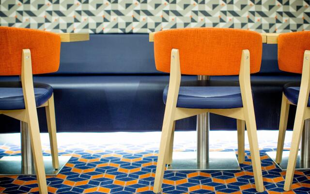 Holiday Inn Express Edinburgh Royal Mile by IHG