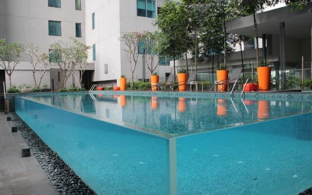 Mercu Summer Suites by MyFreedom