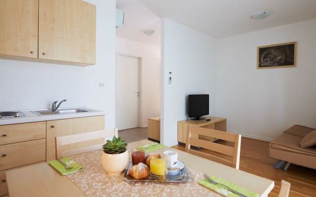 Postojna Cave Rooms & Apartments Proteus