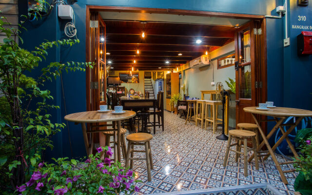 Baan Gaysorn Hostel