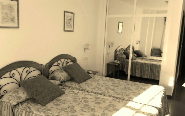 Hostal La Ermita