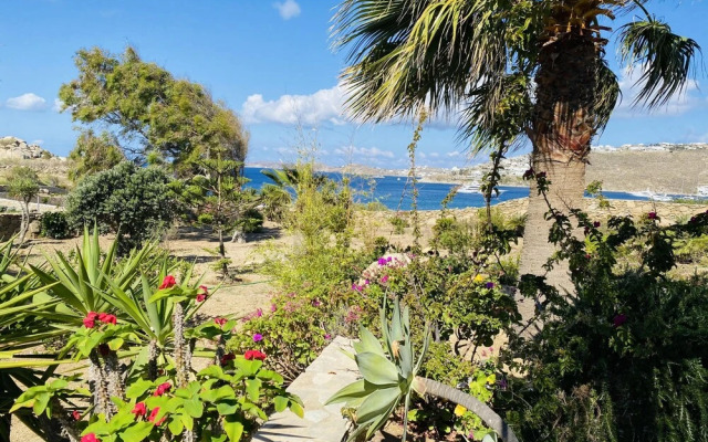 Villa Diana Paraga Beach by GHH