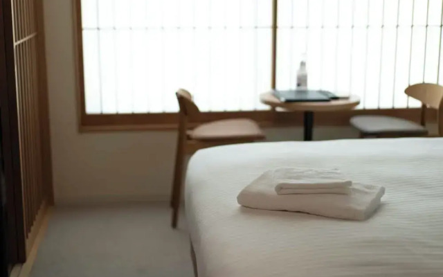 Asuite Hakata by ASUMIRU