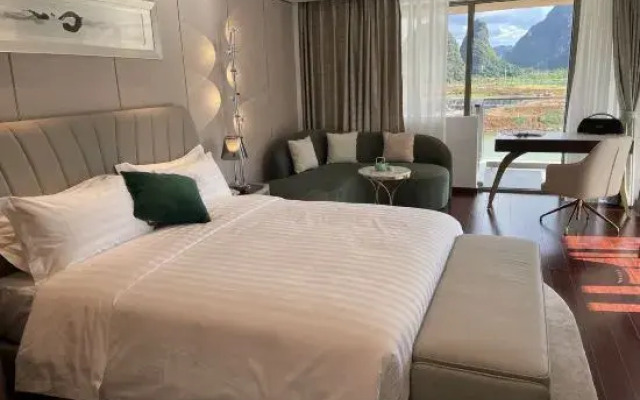 Rishi-Arcadia Hotel