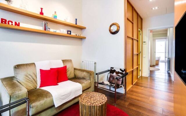 Stylish 2 Bed In The Heart Of Gracia