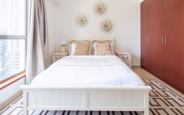 Luxurious 2BR in JBR With Amazing Marina Views!