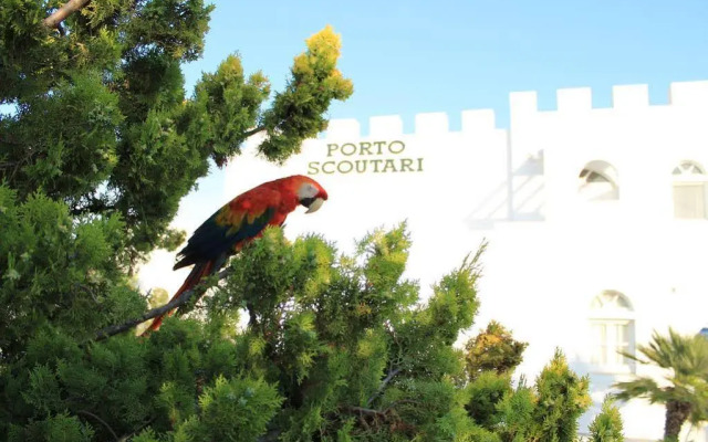 Porto Scoutari Romantic Hotel
