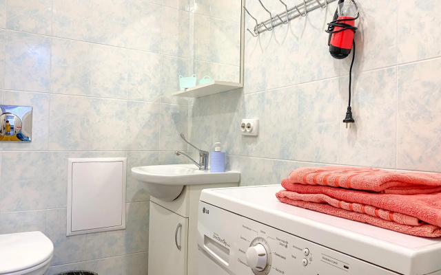 Apartamenty Scast'e zit' v centre Sevastopola na ul. Bol'saa Morskaa, d.41