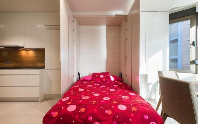 Deluxe con vistas laterales al mar GC-10