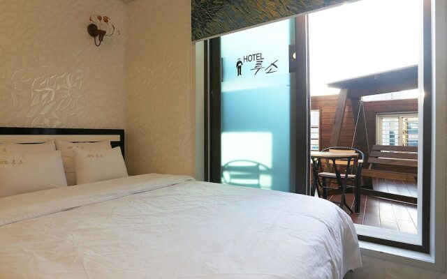 Russo Hotel