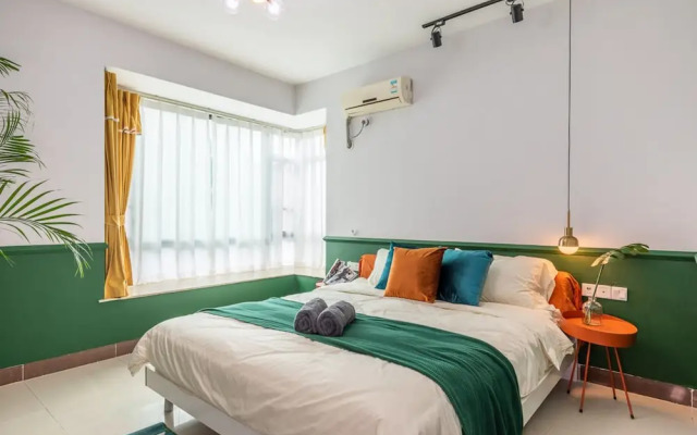 Locals Boutique Apartment Huafa Plaza 29