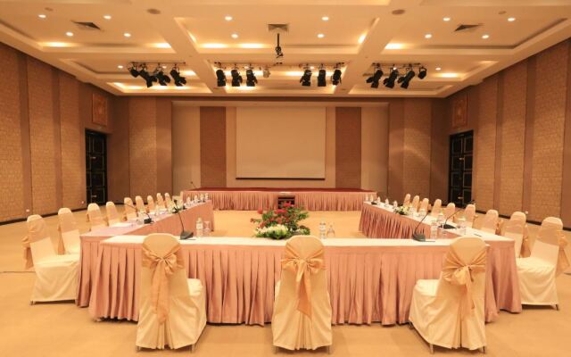 Samui Palm Beach Lead by Celes Samui