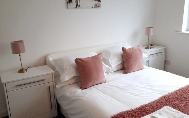 Impeccable 5-bed House in Stockton-on-tees