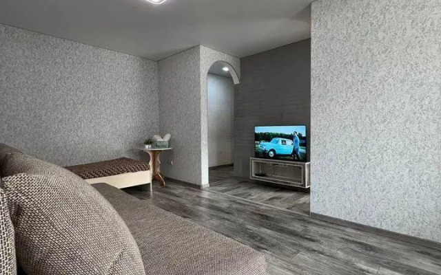 Апартаменты на Майском проезде 15