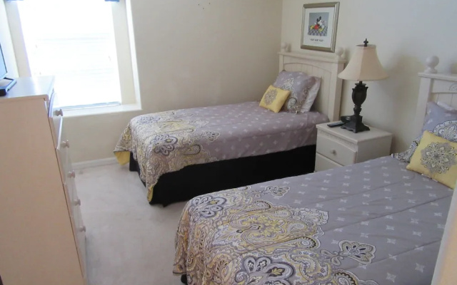 Glenbrook 5 Bed / 4 Bath Home