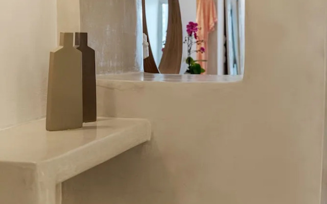 Kaleidoscope Imerovigli Suites