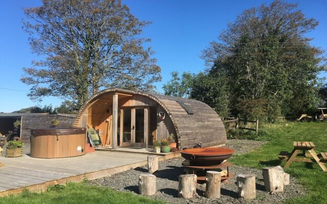 Brynllwyd Glamping