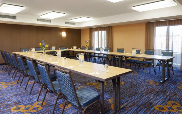 Courtyard by Marriott Chicago Glenview/Northbrook