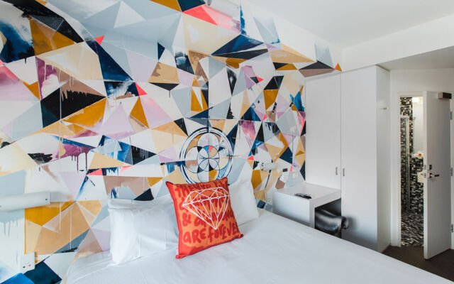 Majestic Minima Hotel