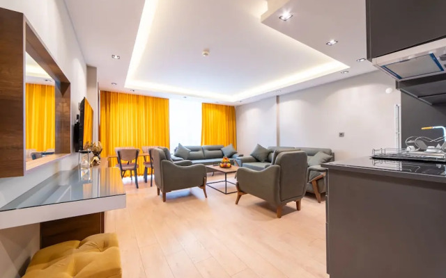 Garden Room Suit Hotel